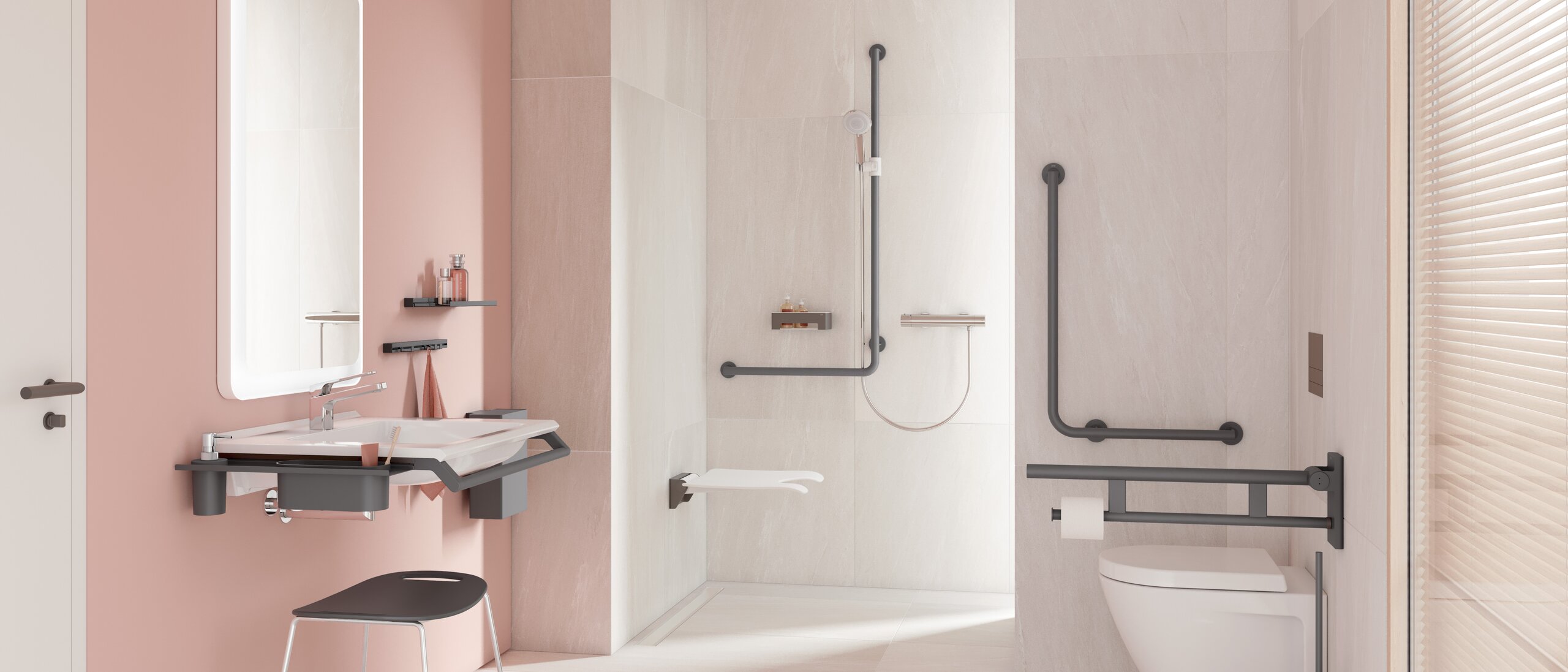 Barrierefreies Badezimmer mit Waschplatz, Duschbereich und WC