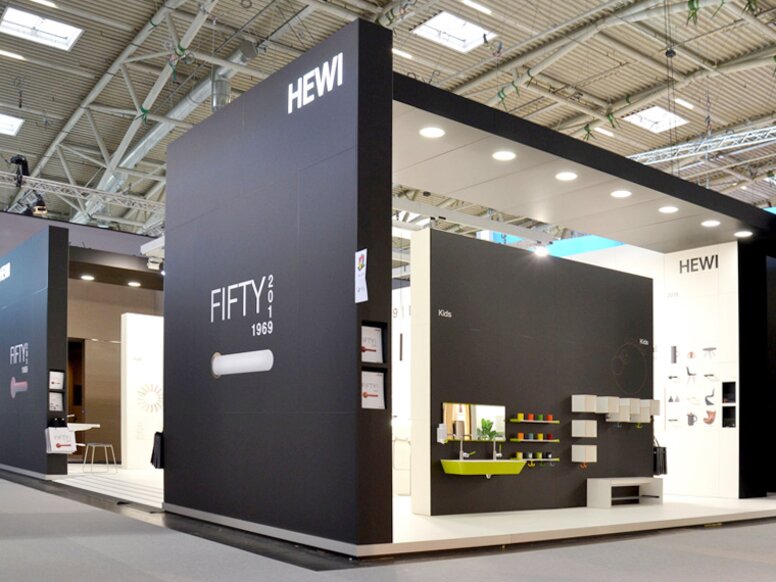 Messestand von HEWI